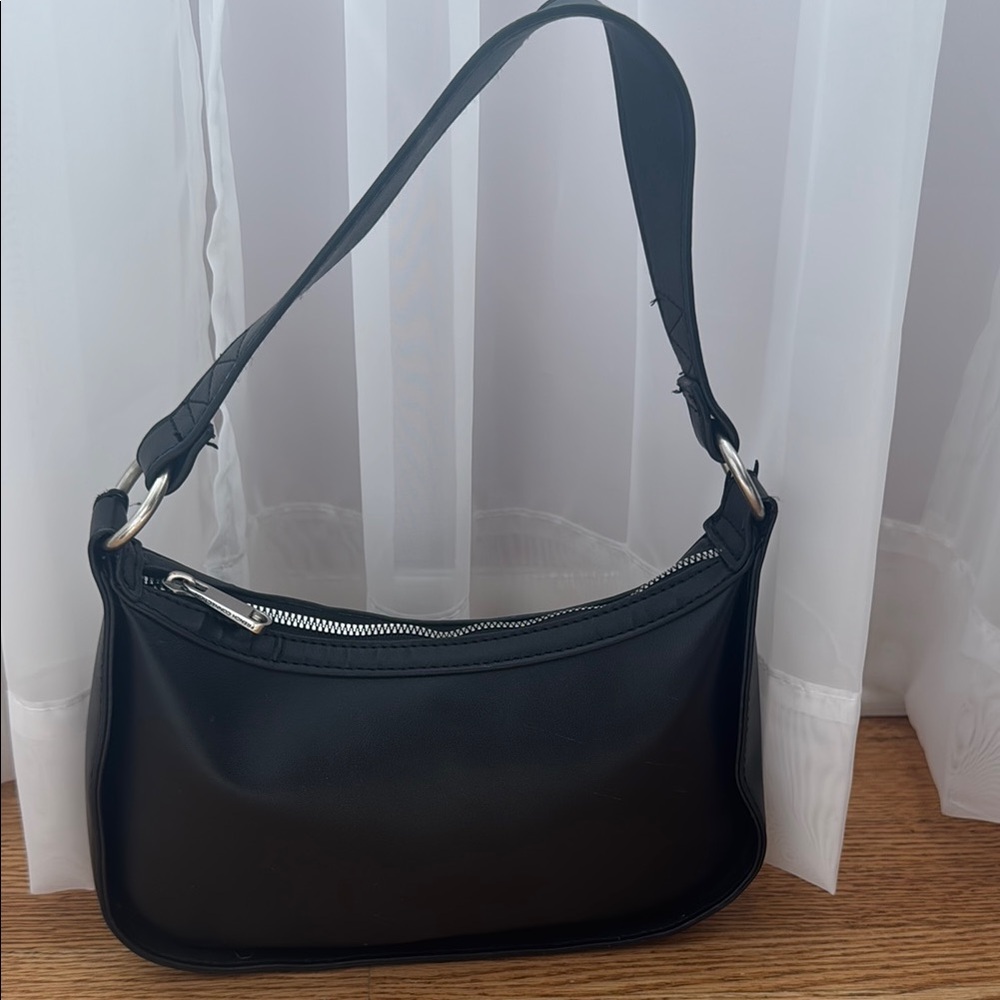 🖤 French Connection Black Faux Leather Shoulder Bag